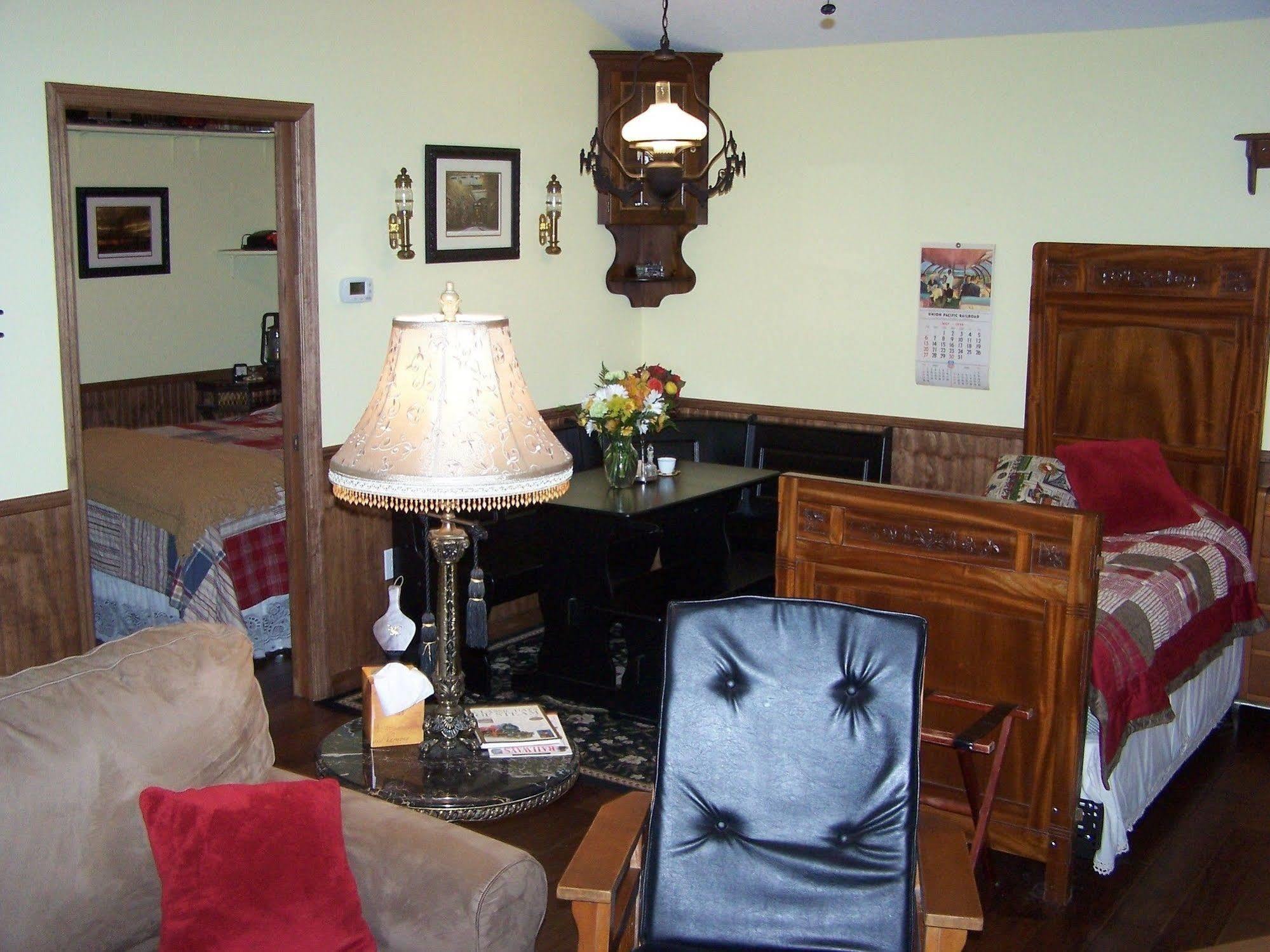 Alling House Bed And Breakfast Ориндж-Сити Номер фото