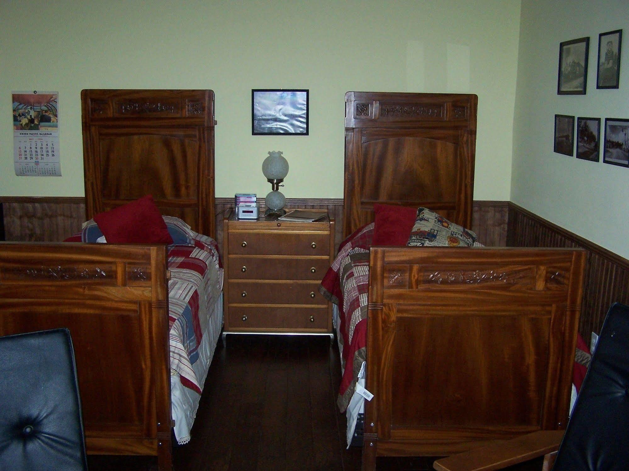 Alling House Bed And Breakfast Ориндж-Сити Экстерьер фото